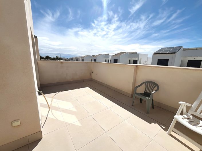 Image No.20-3 Bed Villa for sale