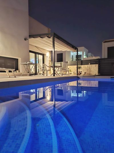 Image No.39-3 Bed Villa for sale