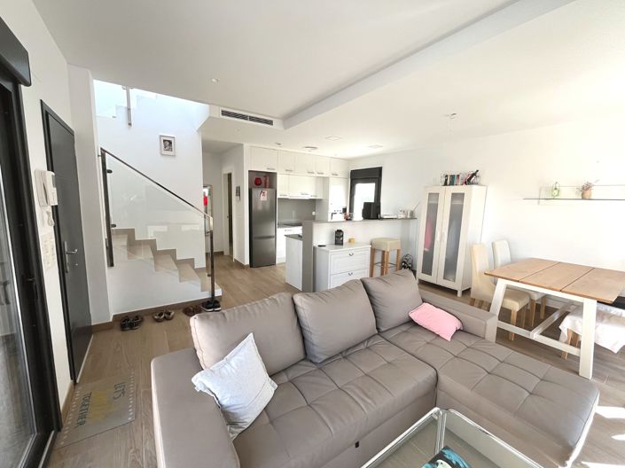 Image No.5-3 Bed Villa for sale