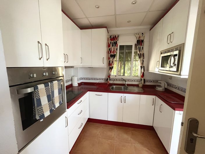 Image No.7-3 Bed Villa for sale