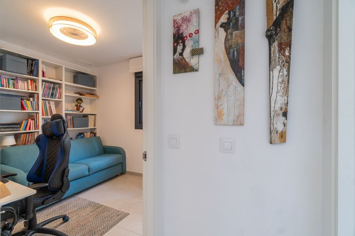 Image No.14-3 Bed Apartment for sale