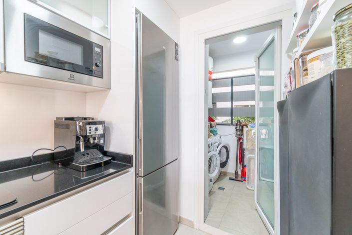 Image No.17-3 Bed Apartment for sale