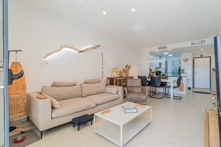 Image No.28-3 Bed Apartment for sale