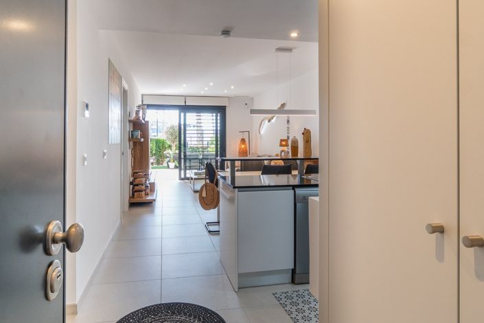 Image No.6-3 Bed Apartment for sale