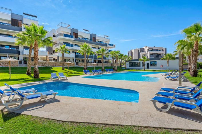 Image No.28-2 Bed Apartment for sale