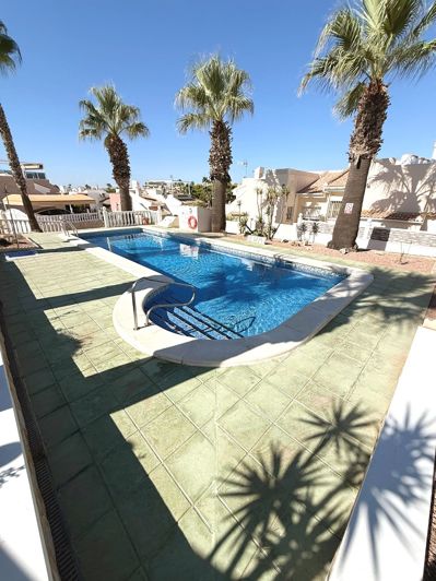 Image No.18-2 Bed Townhouse for sale