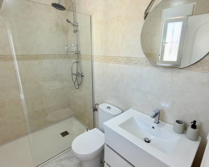 Image No.10-3 Bed Villa for sale