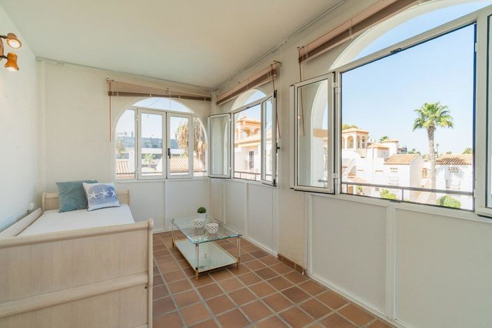 Image No.22-2 Bed Apartment for sale