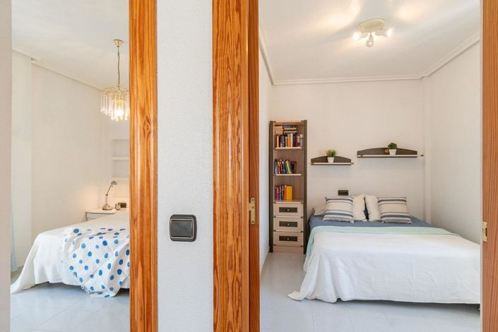 Image No.24-2 Bed Apartment for sale