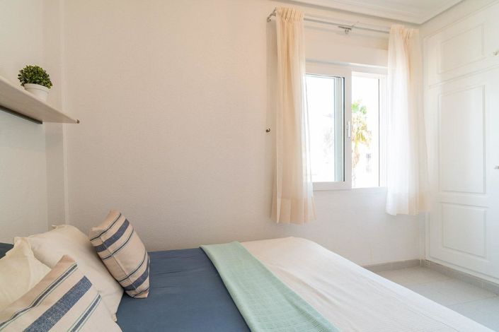 Image No.27-2 Bed Apartment for sale