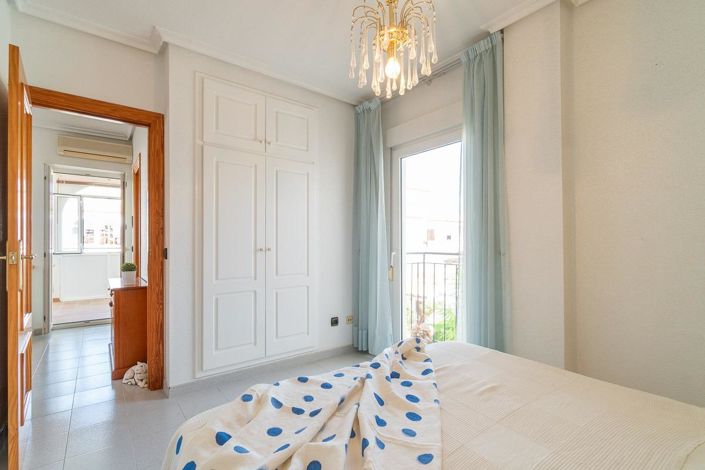 Image No.28-2 Bed Apartment for sale
