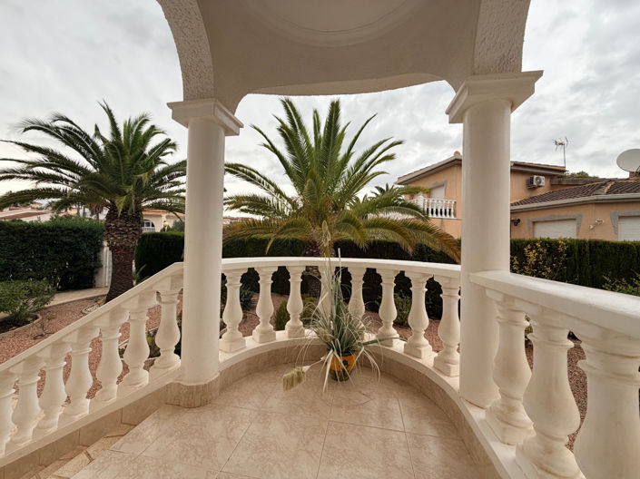 Image No.17-5 Bed Villa for sale