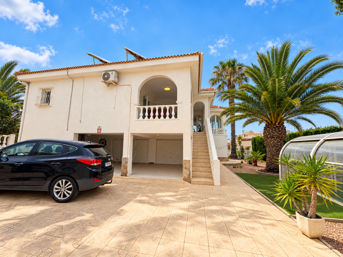 Image No.3-5 Bed Villa for sale
