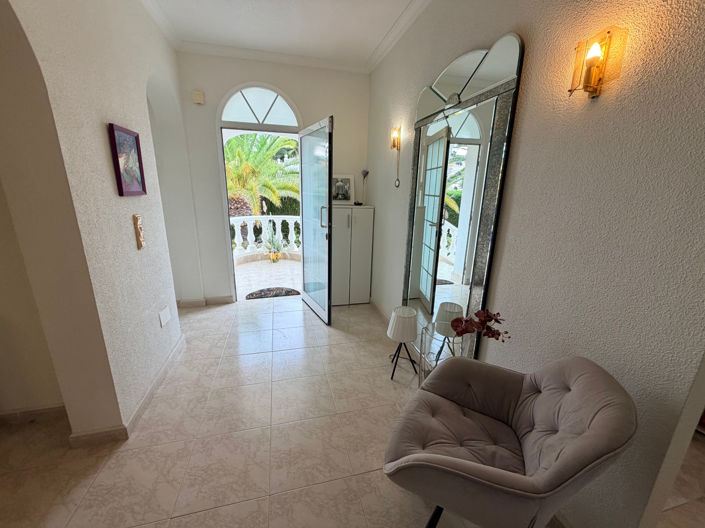Image No.33-5 Bed Villa for sale