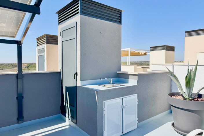 Image No.30-3 Bed Villa for sale