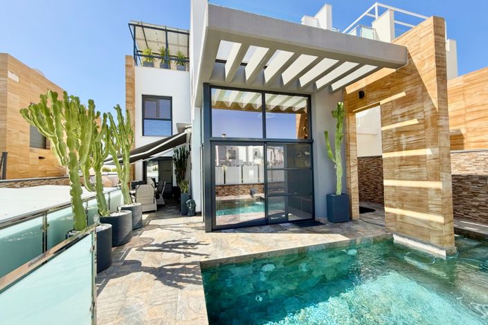 Image No.39-3 Bed Villa for sale