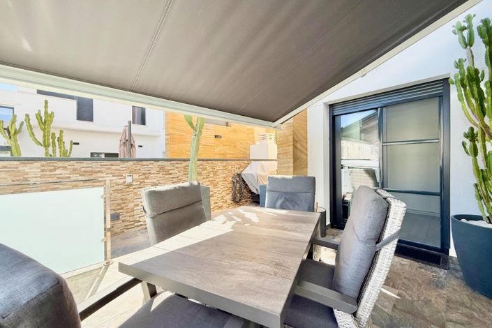 Image No.44-3 Bed Villa for sale