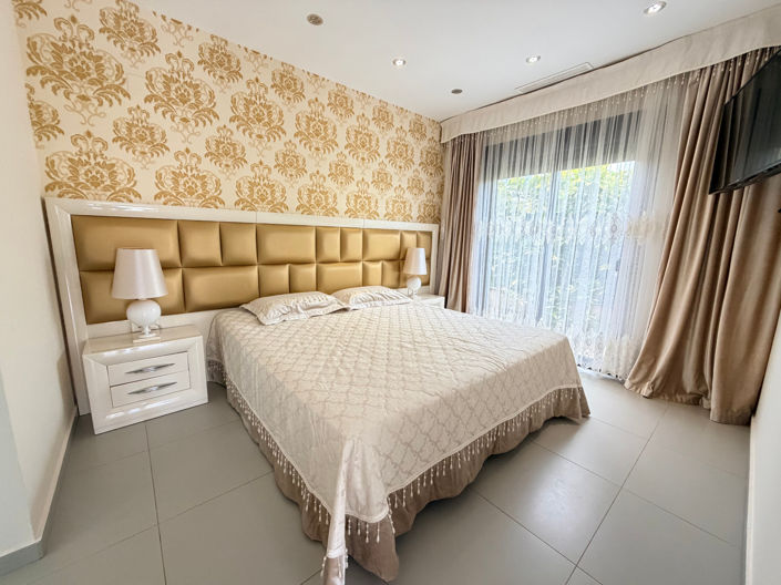 Image No.19-3 Bed Villa for sale