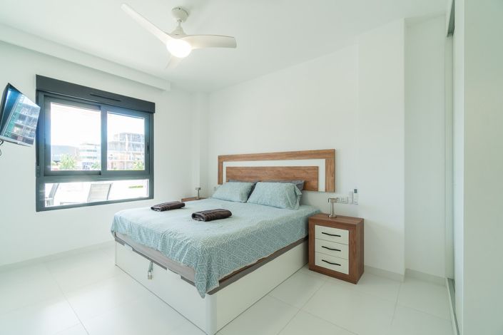 Image No.23-2 Bed Apartment for sale