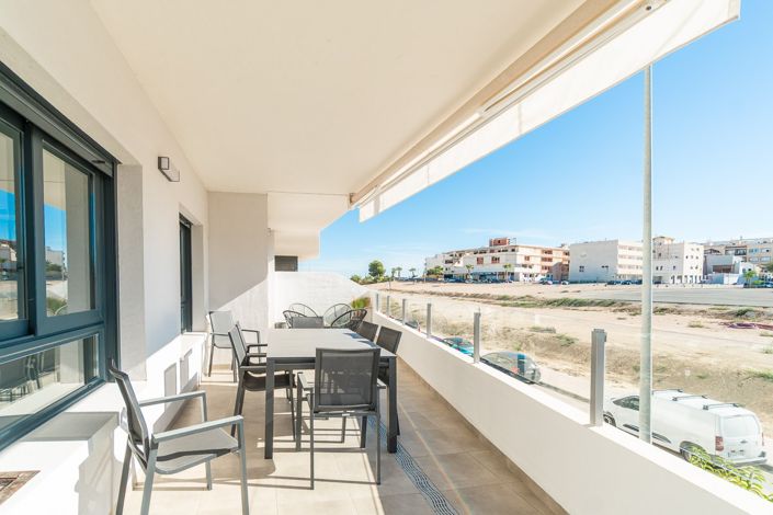 Image No.31-2 Bed Apartment for sale