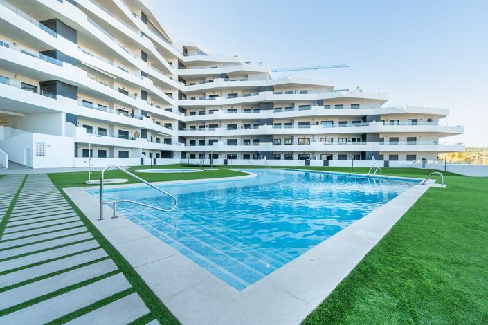 Image No.4-2 Bed Apartment for sale