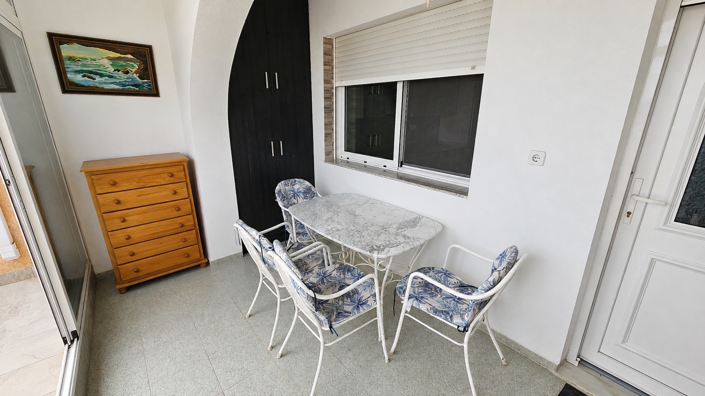 Image No.24-1 Bed Apartment for sale