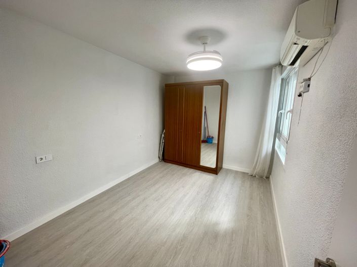 Image No.5-2 Bed Property for sale