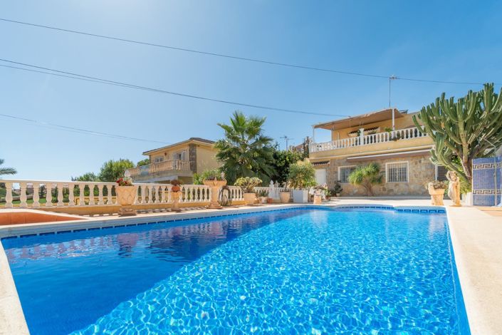 Image No.43-4 Bed Villa for sale