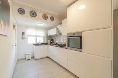 3-9