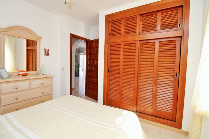 Image No.17-4 Bed Villa for sale