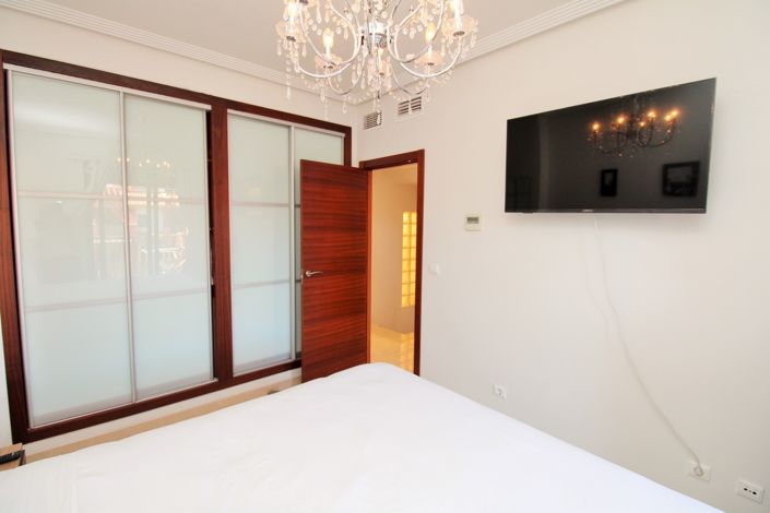 Image No.11-2 Bed Apartment for sale