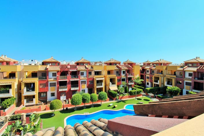 Image No.20-2 Bed Apartment for sale