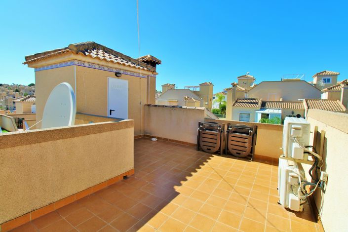 Image No.28-3 Bed Townhouse for sale