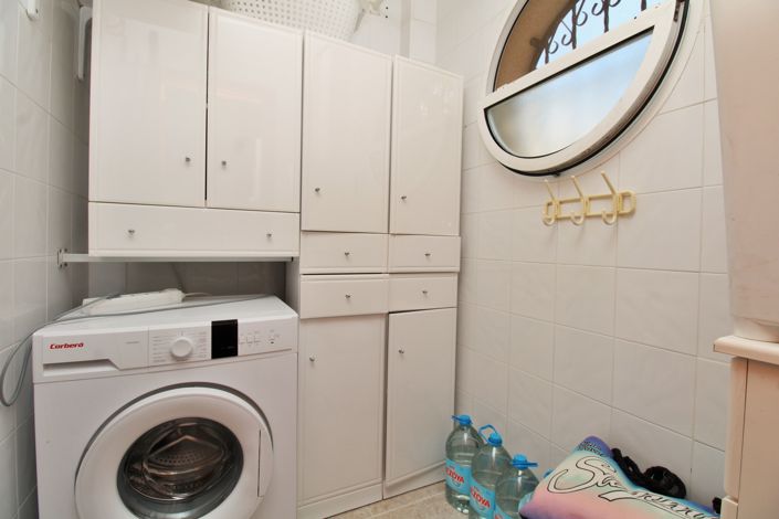 Image No.11-3 Bed Villa for sale