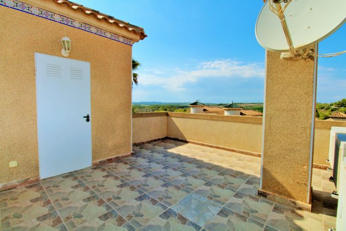 Image No.25-3 Bed Villa for sale