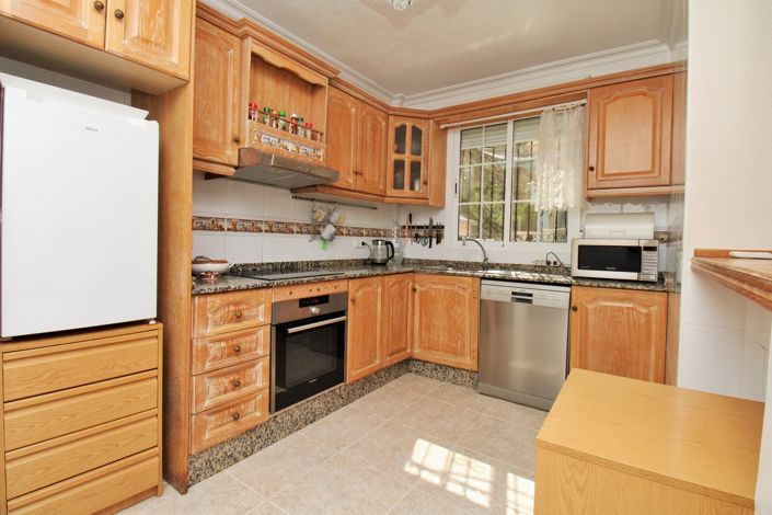 Image No.9-3 Bed Villa for sale