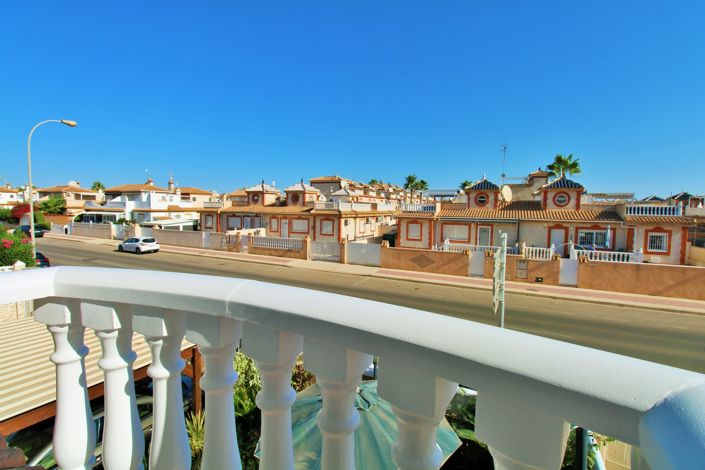Image No.24-3 Bed Villa for sale