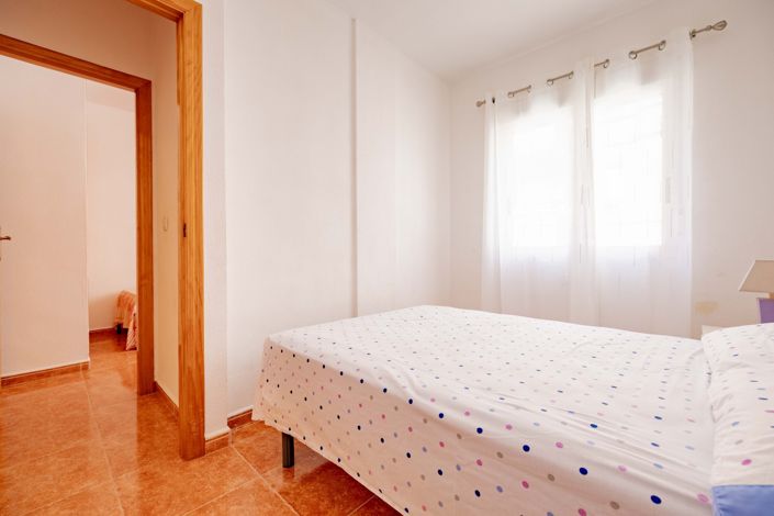 Image No.17-3 Bed Apartment for sale