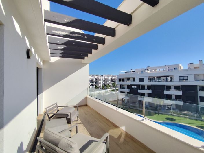 Image No.25-3 Bed Apartment for sale