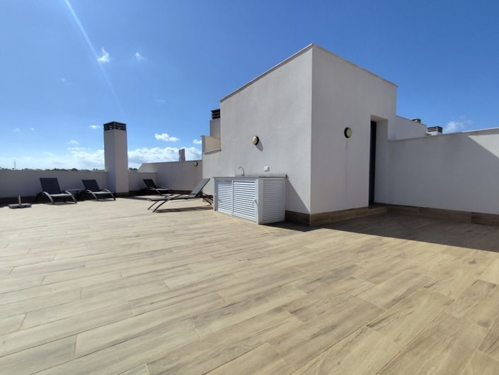 Image No.26-3 Bed Apartment for sale