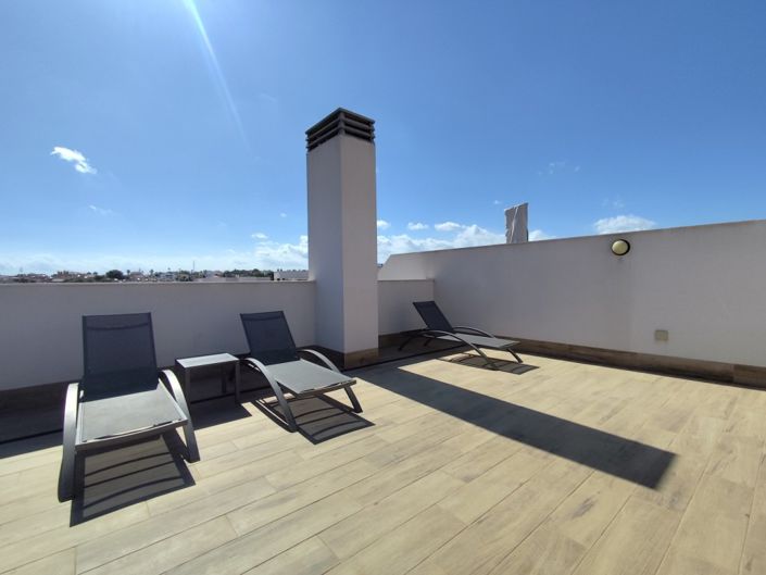 Image No.30-3 Bed Apartment for sale