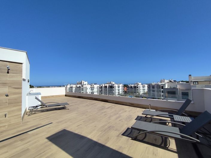 Image No.31-3 Bed Apartment for sale