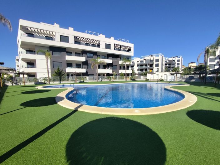 Image No.36-3 Bed Apartment for sale