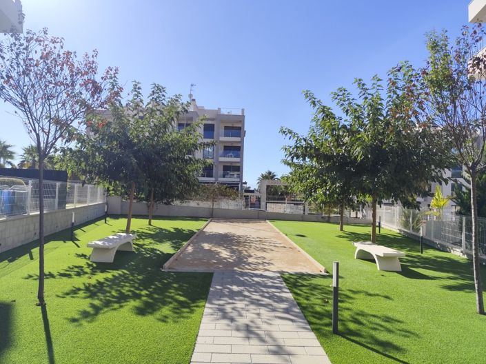 Image No.38-3 Bed Apartment for sale