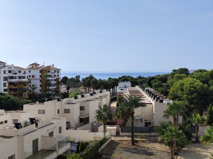 Image No.18-2 Bed Apartment for sale