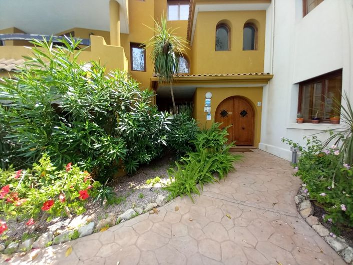 Image No.24-2 Bed Apartment for sale
