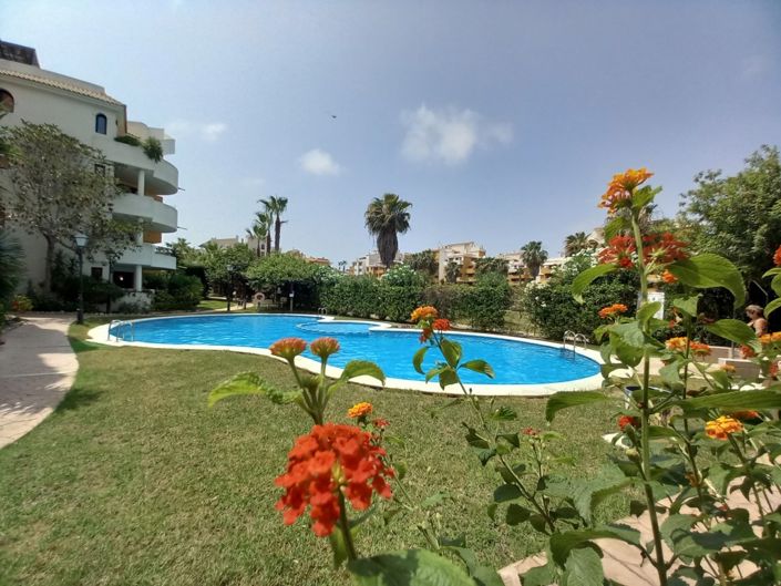 Image No.25-2 Bed Apartment for sale