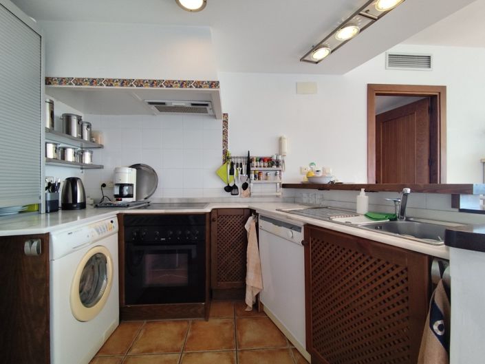 Image No.7-2 Bed Apartment for sale