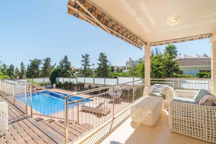 Image No.11-5 Bed Villa for sale