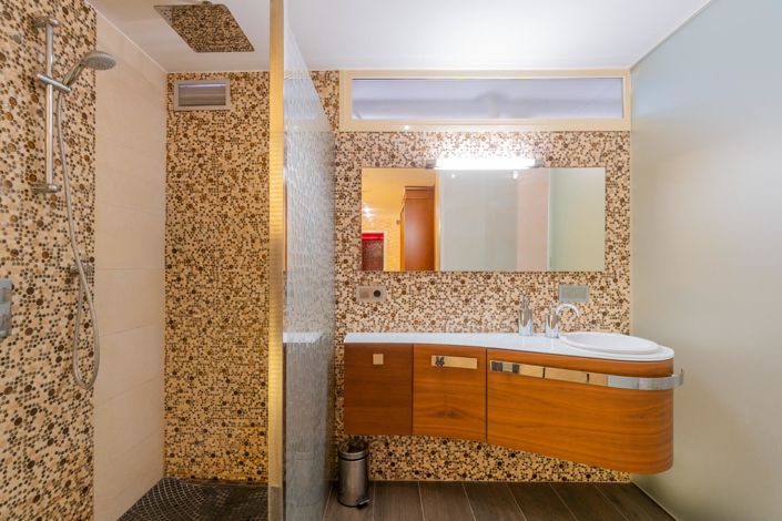 Image No.34-5 Bed Villa for sale